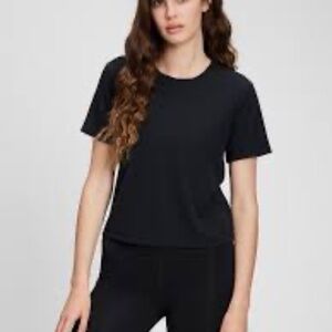 GapFit Ribbed CoolDry T-Shirt  Black